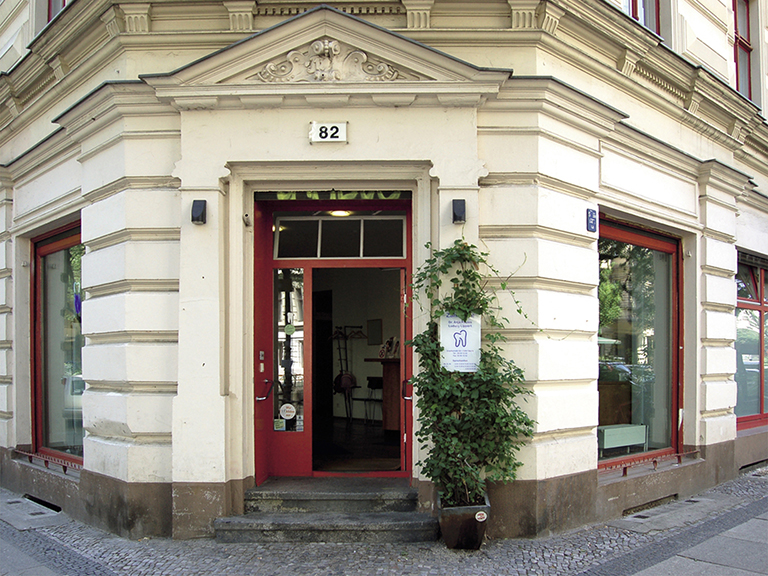 Zahnarztpraxis<br>Ludwig Lippert
