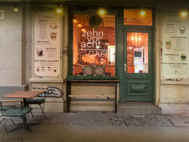 Café Zehn vor Acht